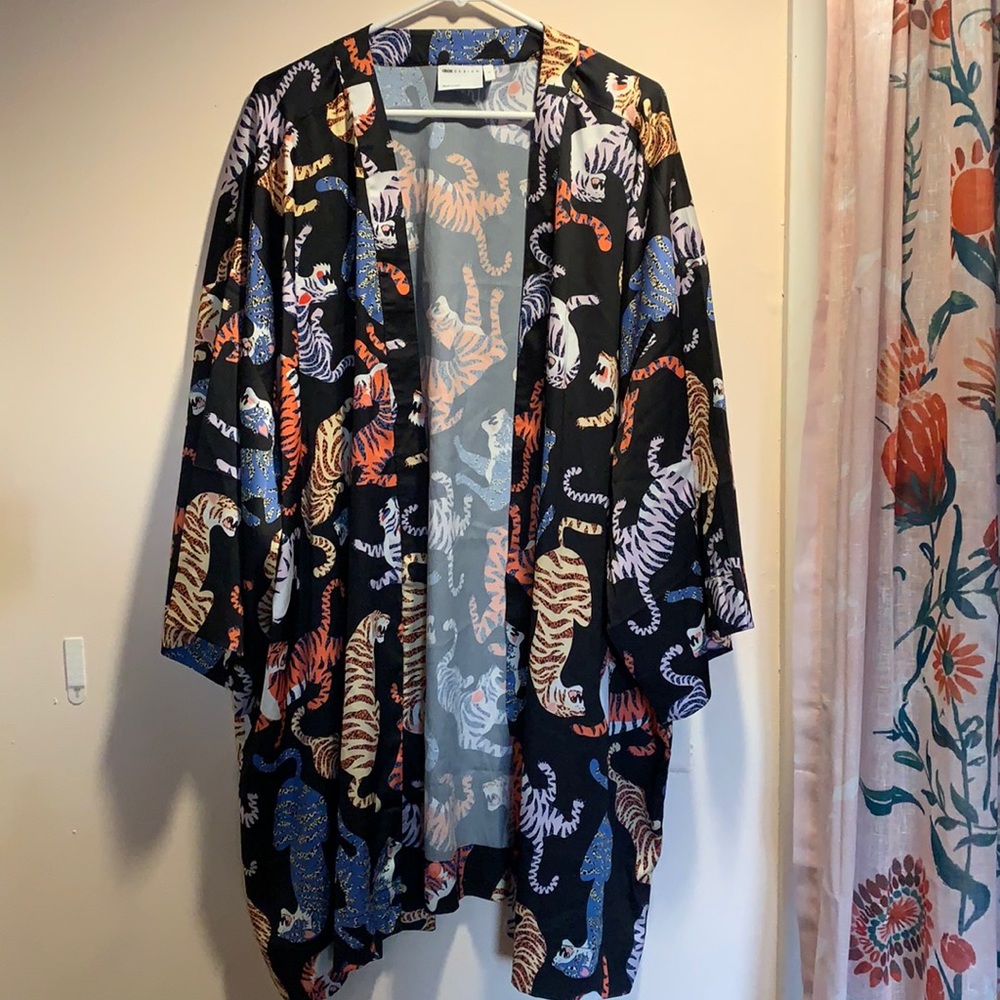 Tiger print kimono